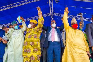 Governor Abiodun and leaders of the decampees into APC
