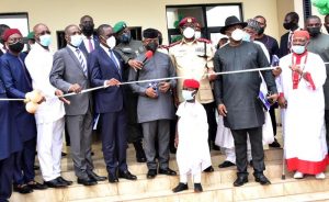 Vice President Yemi Osinbajo (4th right); cutting the tape to inaugurate FRSC Marshal Inspectorate Training School, Owa-Alero, Delta State, built by Delta State Government. With him are Delta Governor, Senator Dr Ifeanyi Okowa (4th left); his Deputy, Mr Kingsley Otuaro (2nd left); Minister of State for Labour and Productivity, Festus Keyamo, SAN (2nd right); Corps Marshal, FRSC, Boboye Oyeyemi (3rd right); HRM, Dr Emmanuel Efeizomor II, Obi of Owa (right); Chairman, FRSC Board, Mallam Bukhari Bello (3rd left) and Minority Leader, House of Representatives, Rt .Hon Ndudi Elumelu (Left) Thursday.