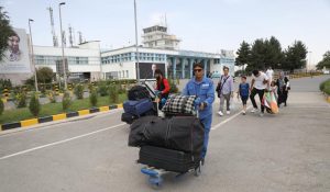 Afghans fleeing Afghanistan after takeover of Kabul by millitants