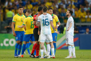 File: Brazil and Argentina players