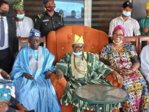 Tinubu and Olubadan designate, Lekan Balogun and wife during the visit