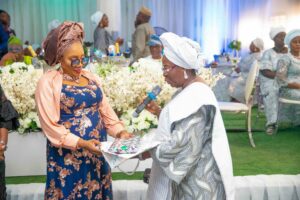 Former Deputy Governor of Ogun State, Mrs Yetunde Onanuga while presenting a gift for exemplary service on behalf of the Lagos State government to the celebrant at the event