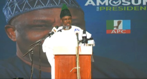 Senator Ibikunle Amosun declaring for presidency in Abuja on Thursday