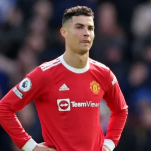 Ronaldo: pledges loyalty to Man Utd, says he is ready to fight for club