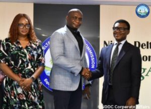The NDDC Managing Director, Dr Samuel Ogbuku, (middle) welcoming the Regional Business Executive, South, for Union Bank Nigeria, Mr. Chidi Ileka, during a courtesy call at the NDDC headquarters in Port Harcourt. First left is Union Bank’s Head SME/Retail Business, Mrs. Vivian Imo-ltah