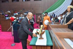 Governor Uzodimma presents 2024 budget to Imo Assembly