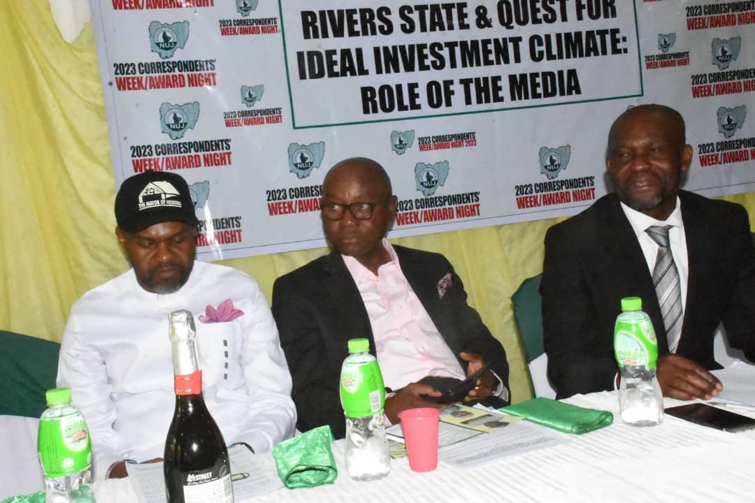 From Left to Right) Mr My Ace-China, the chief executive officer of Construction and Housing Mayor limited, Emi-Membre Otaji and Dr. Gbarale Korsi, representing Professor Barineme Fakae, former Vice Chancellor Rivers State University,Port Harcourt, Amaechi Okonkwo, Chairman Correspondent's Chapel.
