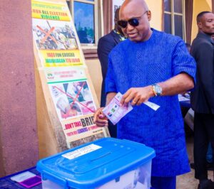 Governor Oyebanji voted at his Ward 6, Unit 003 Okelele Street, Ikogosi-Ekiti