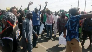 Protests by citizens in the streets of Minna, Niger State