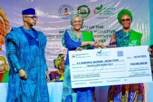 Nigerians First Lady, Oluremi Tinubu during the launching of Renewed Hope Initiative for women farmers