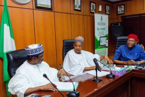 L-R: Minister of Transportation, Senator Said Alkali; Minister of Budget and Economic Planning, Senator Abubakar Bagudu; and Permanent Secretary, Ministry of Budget and Economic Planning, Mr Nebolisa Anako, during a meeting on Draft Land Transportation Policy in Abuja ... Weekend