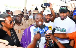 Ms. Pelumi Nubi speaking to the media (second left); Commissioner for Tourism, Arts and Culture, Mrs. Toke Benson-Awoyinka (left); Special Adviser to the Governor on Tourism, Arts and Culture, Mr. Idris Aregbe (second right) and Executive Assistant to the Governor on Diaspora and Foreign Relations, Mr. Jermaine Sanwo-Olu, during the arrival of Ms. Nubi, who drove from London to Lagos received by the Lagos government officials at the Seme Border, Badagry, Lagos, on Sunday, 07 April 2024.