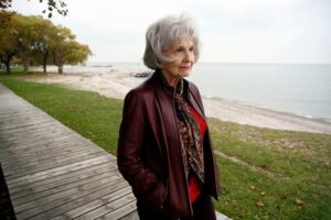 Alice Munro