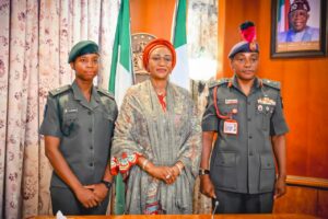 L – R 2nd Lt Princess Oluchukwu Owowohn ( the Celebrant), the First Lady of the Federal Republic of Nigeria, Senator Oluremi Tinubu, CON and the Commandant of the Nigerian Defence Academy,NDA Maj.Gen OJ Ochai at the presentation of Owowoh to the First Lady after her commissioning and graduation from Royal Military Academy, Sandhurst,UK at the State House, Abuja on Monday 6th May,2024