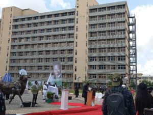 The Secretariat complex