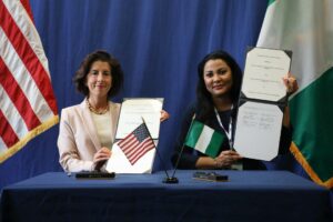 US Secretary of Commerce Gina Raimondo (left) and Honourable Minister of Industry, Trade and Investment Dr. Doris Uzoka-Anite (right) at the signing of a Memorandum of Understanding (MOU) between the United States and Nigeria, outlining new avenues of commercial cooperation - Washington, DC