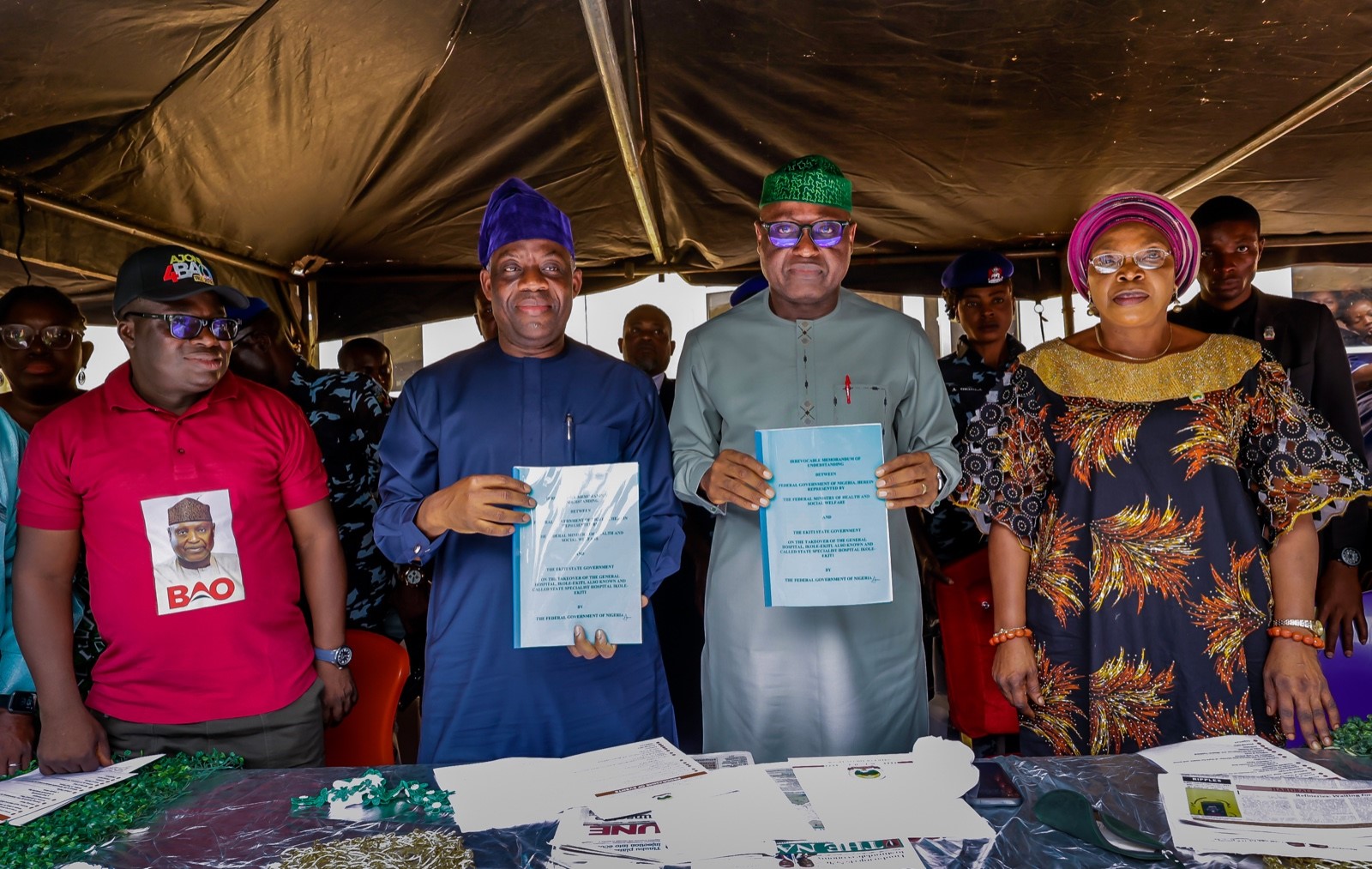 Governor Oyebanji, second right, the Minister of State for Health and Social Welfare, Dr Tunji Alausa , and others during the ceremony