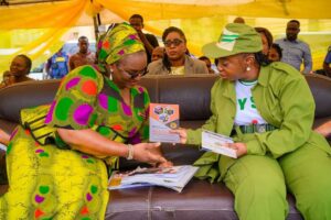L-R: Lagos State Coordinator, NYSC, Mrs. Yetunde Baderinwa and First Lady of Lagos State, Dr. Mrs Claudiana Ibijoke Sanwo-Olu during an interactive session with the Y2024 Batch ‘B’ Stream 1 Corps Members undergoing orientation at the NYSC Camp, Iyana Ipaja.