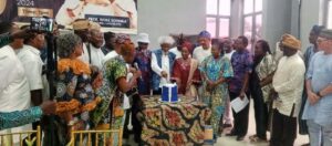 Professor Wole Soyinka cutting his birthday cake