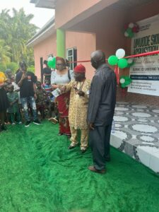 From left, Mrs Nnaji, Igwe Idenyi and Town Union President Owube.jpg