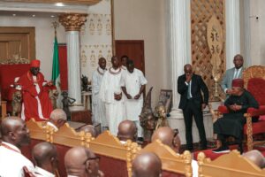 V P Shettima he paid homage to the Oba of Benin, Ewuare II, in his palace while on a visit to Benin City, the Edo State capital.jpg