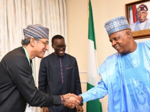VP Shettima welcoming the World Bank team.jpg