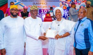 File photo. Governor Sanwo-Olu amd some retirees.jpg
