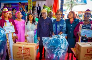 Governor of Lagos State, Mr. Babajide Sanwo-Olu (middle); Commissioner for Women Affairs & Poverty Alleviation (WAPA), Mrs. Bolaji Dada (third right); WAPA Permanent Secretary, Mrs. Oluyemi Kalesanwo (second right); Committee chairman on Women Affairs & Wealth Creation, Lagos House of Assembly, Princess Lara Oyekan-Olumegbon (third left); APC Lagos Women Leader, Hon. Jumoke Okoya-Thomas (second left) with two graduates from the Lagos State Skills Acquisition centres during the graduation ceremony for the 2023/2024 set, held at De blue roof, LTV, Agidingbi, Ikeja, on Wednesday, 16 October 2024.