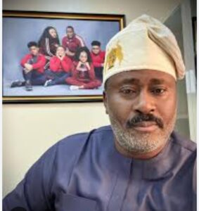 Desmond Elliot