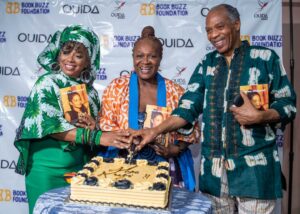 L-R,Yeni, Yemi Ransome- Kuti, Femi.jpg