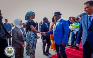 DG, Sierra Leone Civil Aviation Authority, Madam Musayero Barrie, welcoming President Bio at Cairo International Airport, signifying commencement of talks of bilateral air services between the two countries