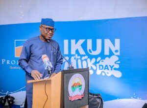Governor Oyebanji flagging off the free milk programme in Ikun Ekiti
