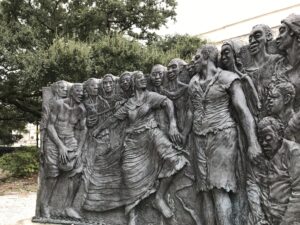 Congo square sculpture by Adewale Adenle in louis armstrong park new EDKA03.