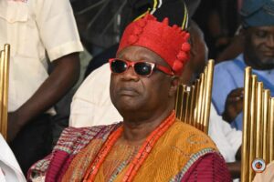 Oba Adedokun Omoniyi Abolarin