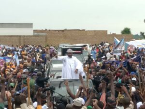 Senator Barau being hailed by APC supporters during the campaign