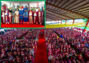 Cross view of the 2024/2025 graduates of the Lagos State Skills Acquisition Centres during their graduation ceremony at De Blue Roof, Agidingbi, Ikeja, on Thursday, 07 August, 2025. Inset: Governor of Lagos State, Mr. Babajide Sanwo-Olu flanked by the First Lady, Dr. Ibijoke Sanwo-Olu (right) and Commissioner for Women Affairs and Poverty Alleviation (WAPA), Mrs. Cecilia Dada (left) with some of the graduates and state officials at the graduation ceremony.
