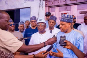 Umahi and Idris in Abakaliki2