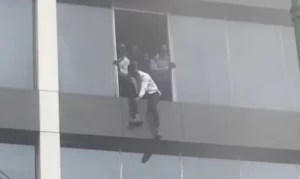 Afriland Towers on Broad Street, Lagos Island on fire