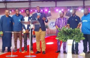 Sunday Dare when he addressed over 24,000 young people at the Arise Congress 2.0, themed The Emergence of Champions, held at the Baptist International Convention Centre along the Lagos-Ibadan Expressway.