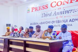 Chief of Staff to the Governor, Mr. Oyeniyi Adebayo, Chief Press Secretary, Oyebode and others at the press conference