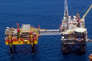 File. A Shell offshore gas poject