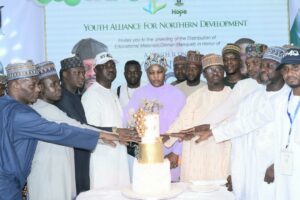 Members of YAND cutting the 40th birthday cake in honour of Seyi Tinubu at Hilton Palace Banquet Hall, Kano, Saturday night