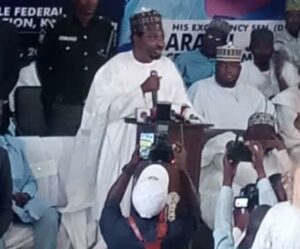 Senator Jibrin addressing the beneficiaries of the scholarship at Yusuf Maitama Sule Federal University of Education, Kano, on Monday