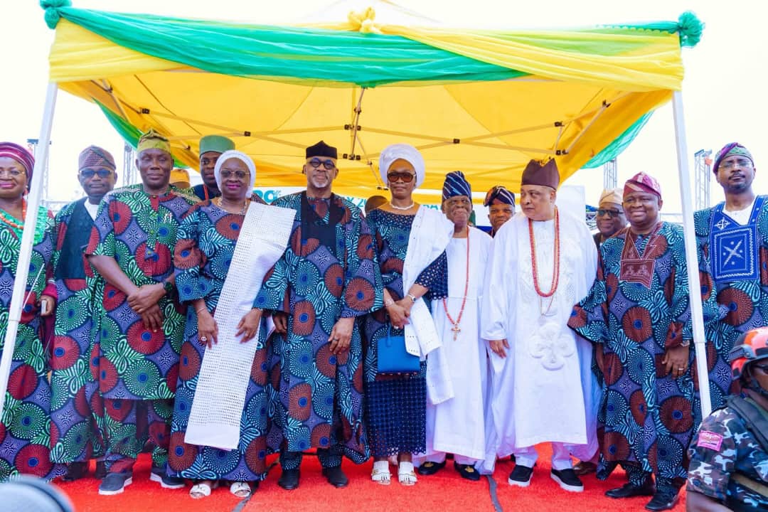 The popular Ogun State political group, the Omoluabi Movement, convened by Iperu-born real estate magnate and political mobiliser Armstrong ’Tope Akintunde has congratulated the people of Iperu and Governor Dapo Abiodun on the successful hosting of the 2025 Akesan Day celebrations.