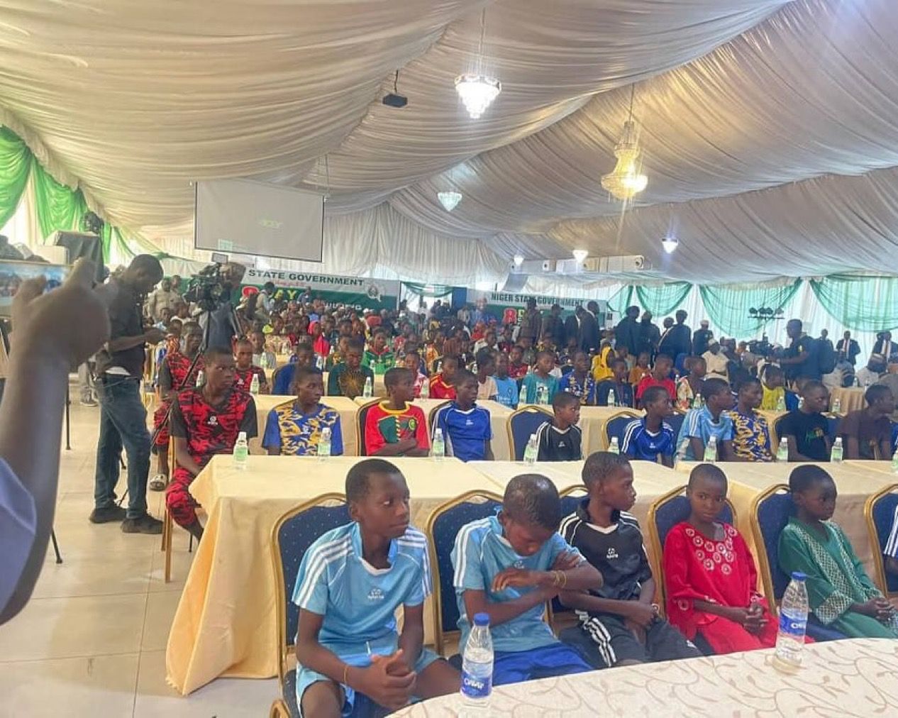 The 00 students of Papiri Catholic School in Niger State