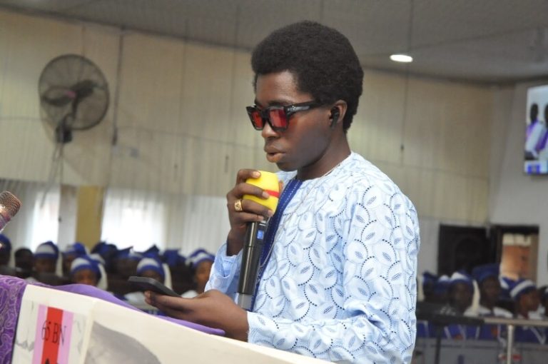 Washington Oluwagbenga Akinadewo