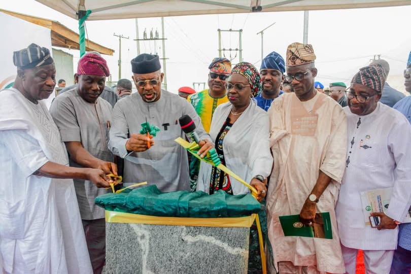 Gov Dapo Abiodun, on Tuesday commissioning the Laderin–Prof. Wole Soyinka Train Station Road in Abeokuta