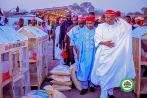 Governor Yusuf disbursing the empowerment materials