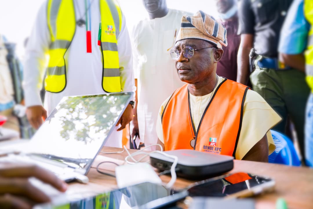 APC E-registration: Governor Alia Registers as Number One Member in Benue