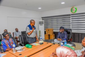 Gov Abiodun, left